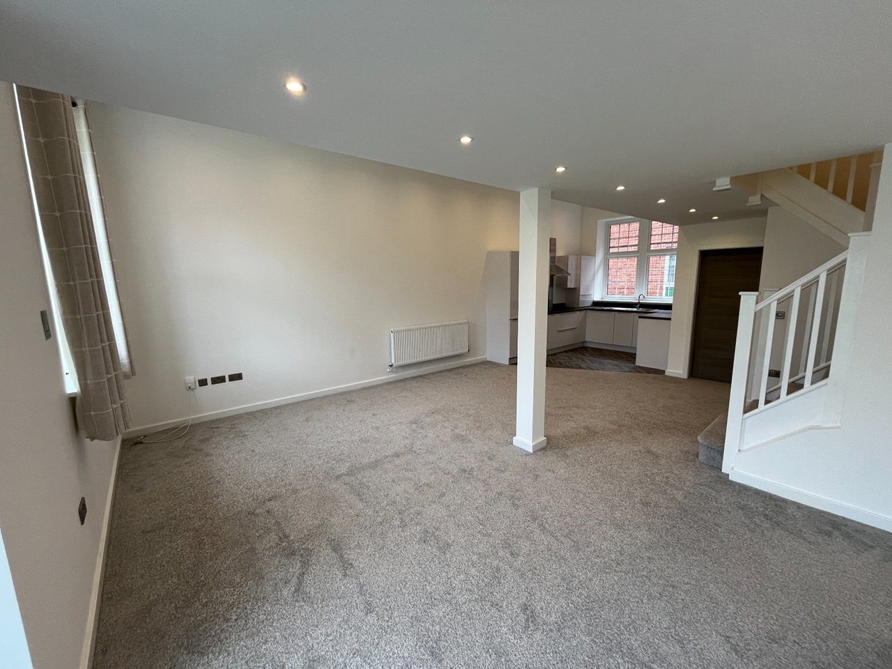 Worksop 2 Bed Terraced House, Priorswell Road, S80 To Rent Now for