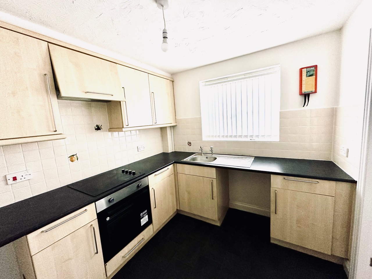 Blackpool 2 Bed Flat, Marton Fold, FY4 To Rent Now for £675.00 p/m