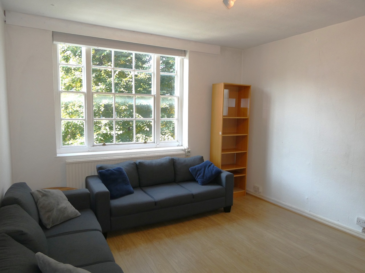 5 Bed Flat, Upper Park Road, NW3, N1 7GU