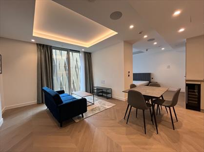 Studio Flat, Minories, EC3N