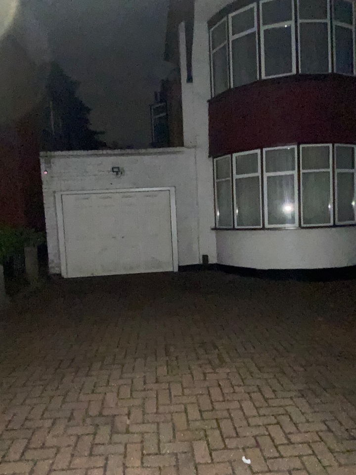 London Studio Flat, Cricklewood Broadway, NW2 To Rent Now for £