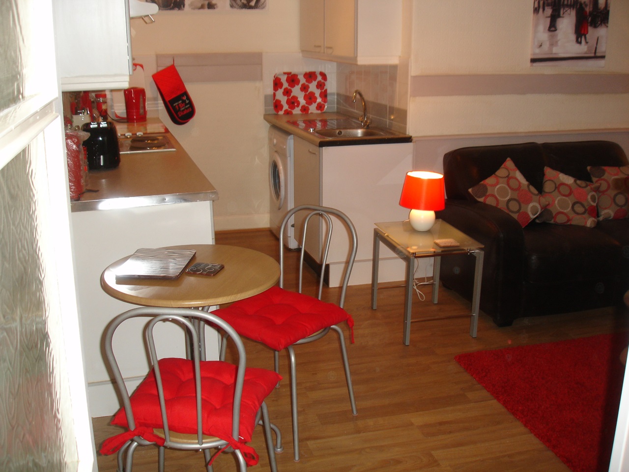 Edinburgh 1 Bed Flat, Edinburgh, EH8 To Rent Now for £875.00 p/m