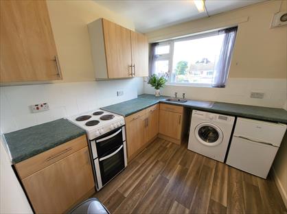 1 Bed Flat, Oakley House, B60