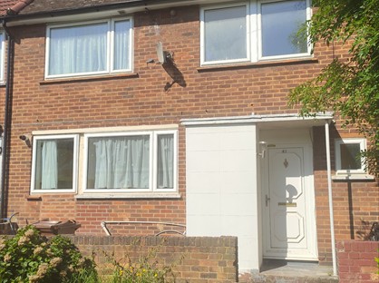 3 Bed Terraced House, Bevan Avenue, IG11