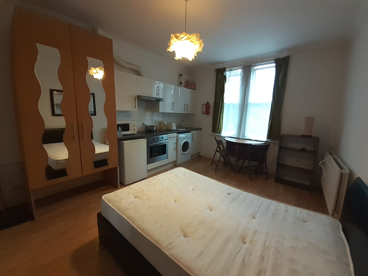 London Studio Flat, Stanmore Road, N15 To Rent Now for £1,100.00 p/m