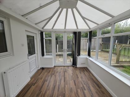 3 Bed Terraced House, Sportside Close, M28