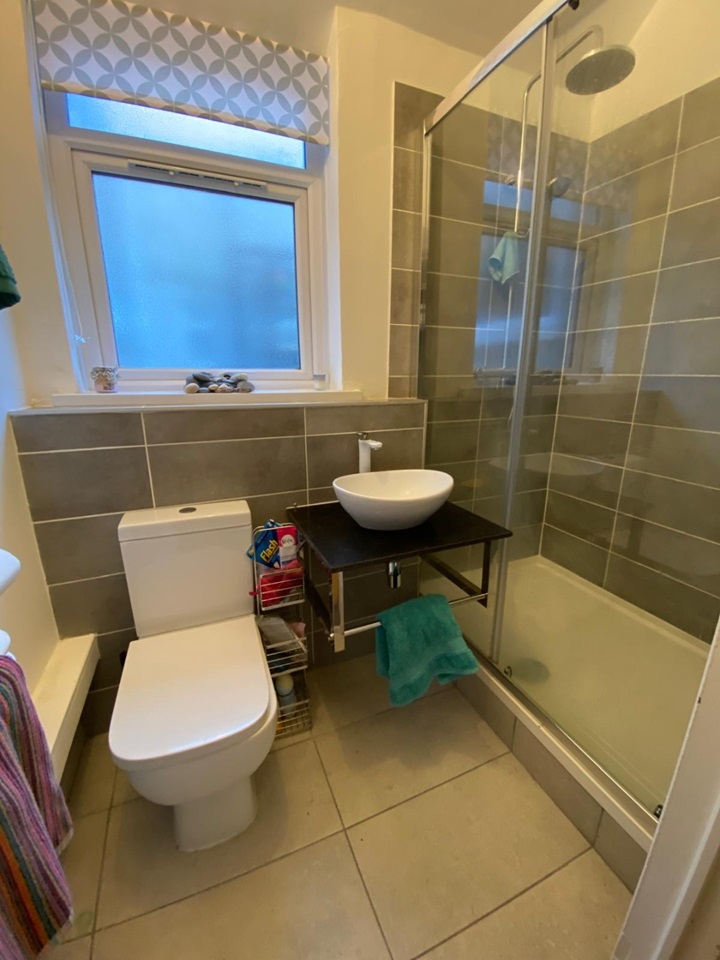 Cardiff 1 Bed Flat, Ninian Road, CF23 To Rent Now for £825.00 p/m