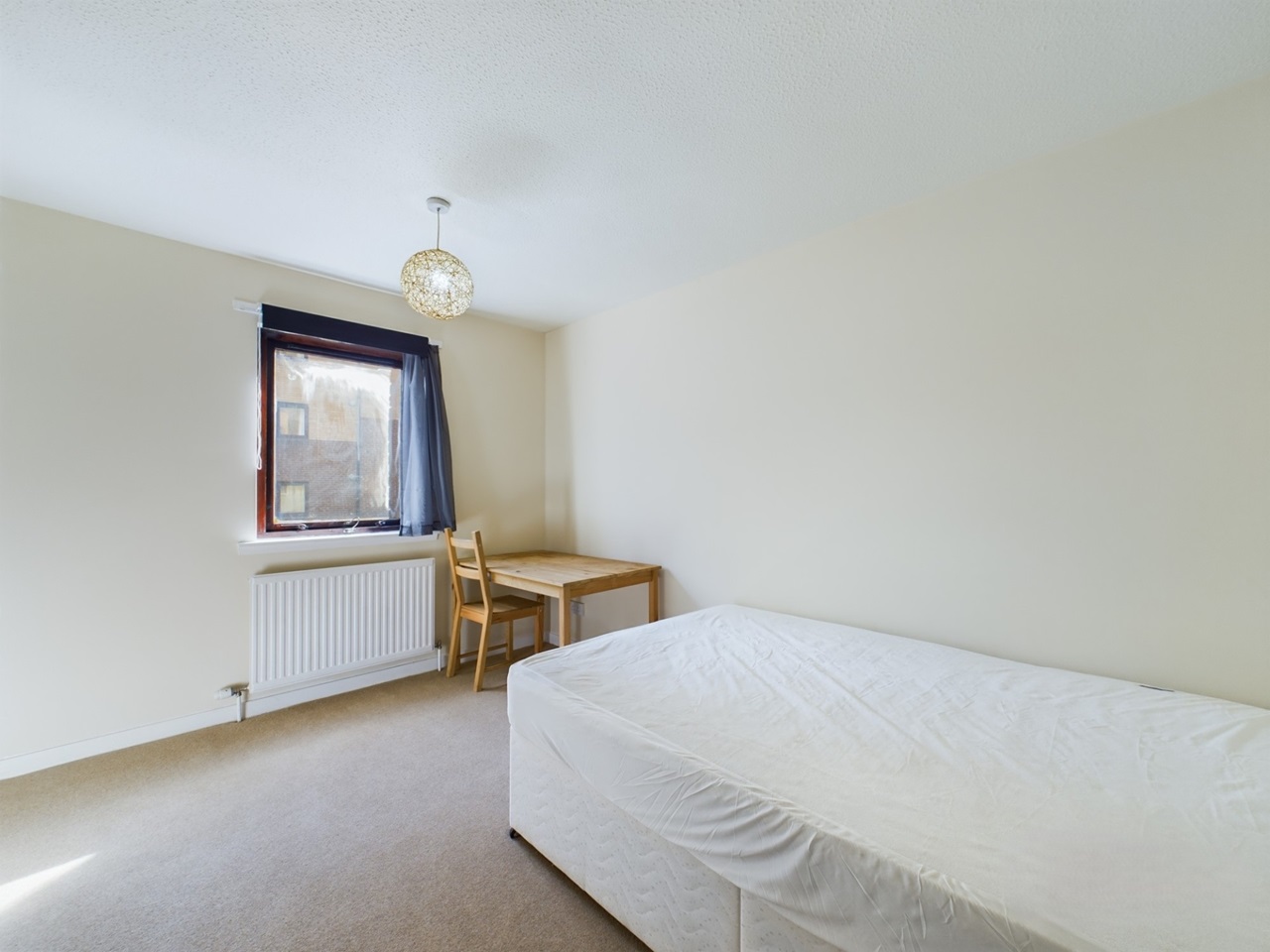 3 Bed Flat, Sienna Gardens, EH9 photo 3