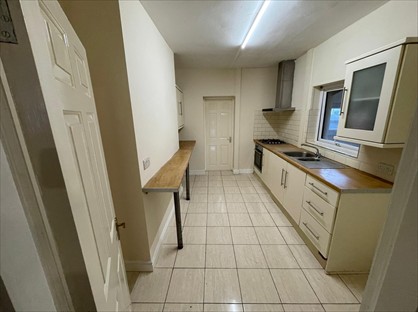 2 Bed Flat, Rishton Lane, BL3