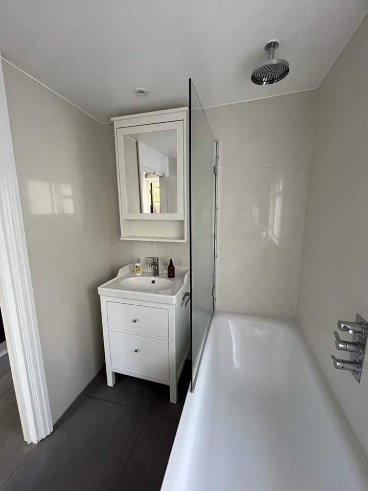 London 1 Bed Flat, Lockhart Street, E3 To Rent Now for £1,800.00 p/m