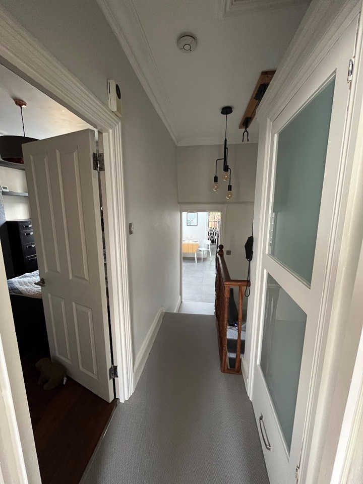 London 1 Bed Flat, Lockhart Street, E3 To Rent Now for £1,800.00 p/m