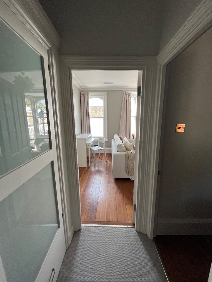 London 1 Bed Flat, Lockhart Street, E3 To Rent Now for £1,800.00 p/m