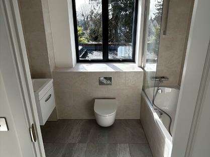 2 Bed Flat, Bolters Lane, SM7