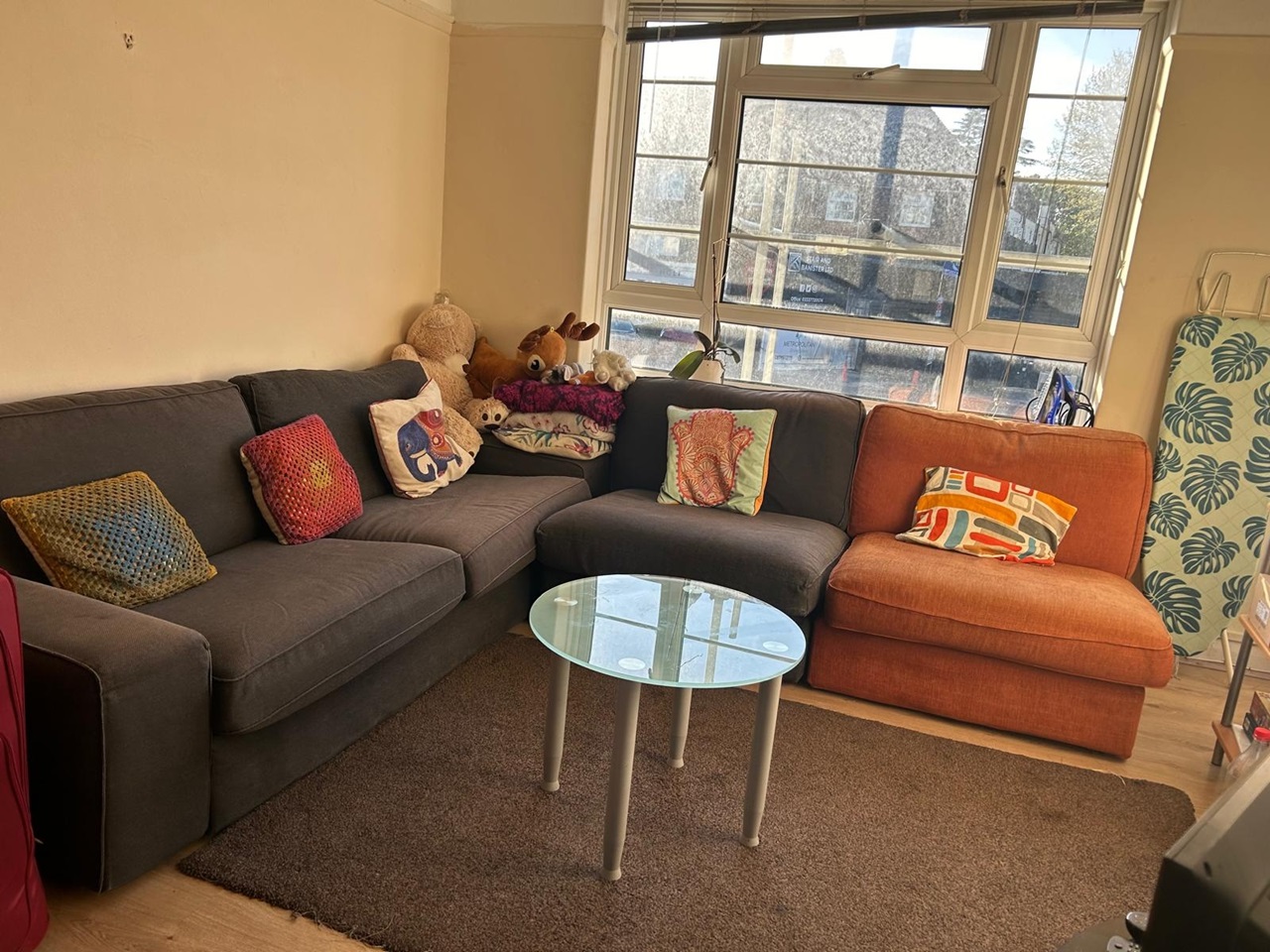 Morden London 2 Bed Flat, Grosvenor Court, SM4 To Rent Now for £