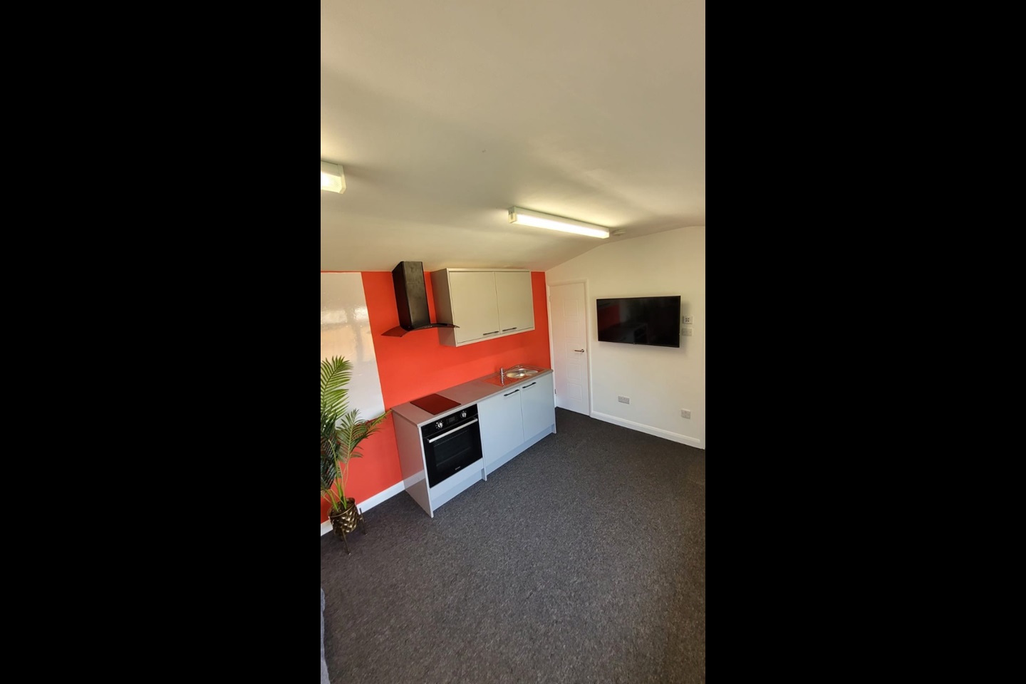 Northolt Studio Flat, Kingshill Avenue, UB5 To Rent Now for £1,050.