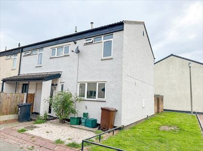 5 Bed End Terrace, Sittang Close, CO2