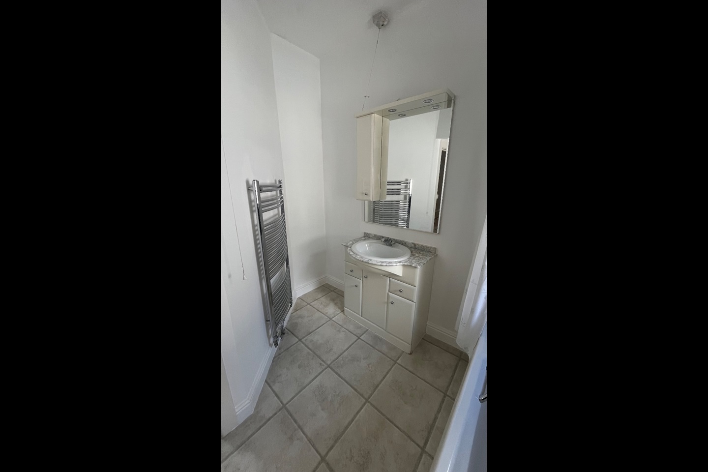 Cardiff 2 Bed Flat, Whitchurch Road, CF14 To Rent Now for £1,500.00 p/m