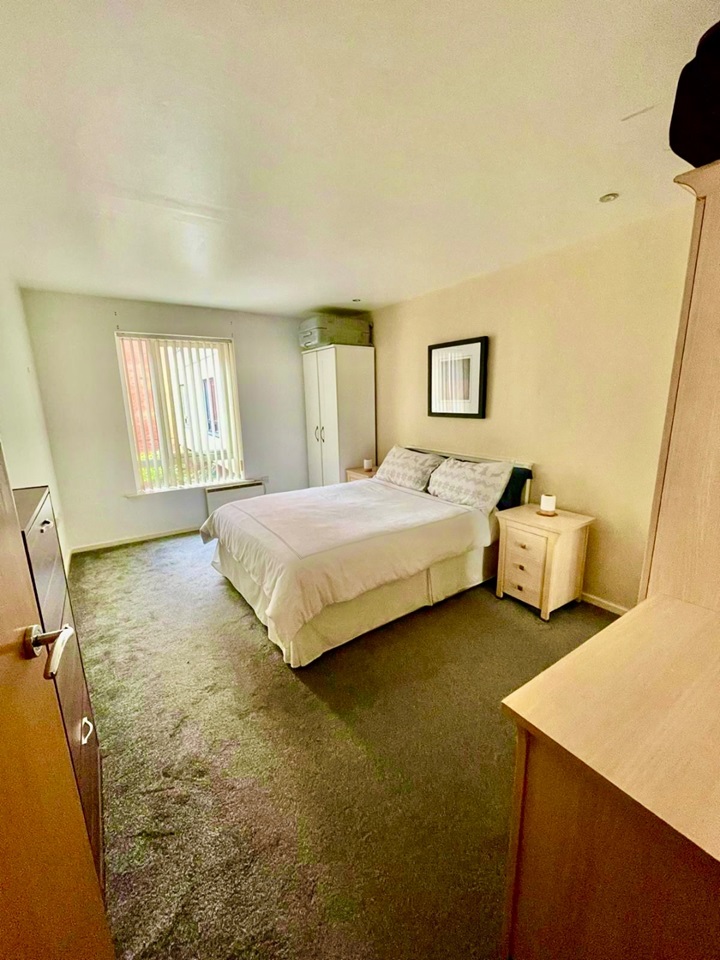 1 Bed Flat, The Citadel, M4
