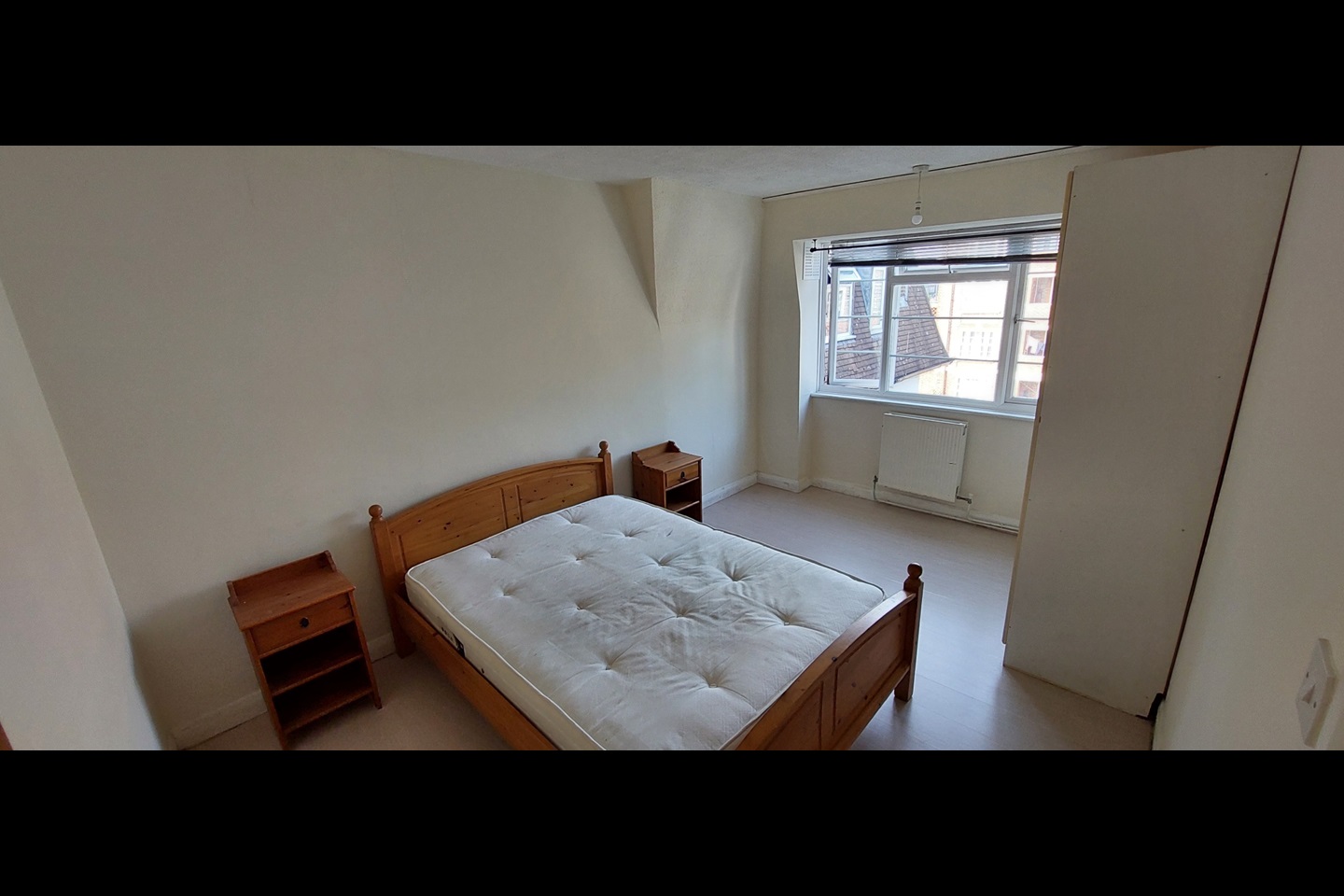 Morden 2 Bed Flat, Grosvenor Court, SM4 To Rent Now for £1,500.00 p/m