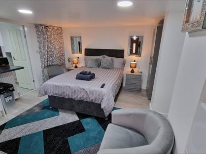 Studio Flat, Ashton Grove, LS8
