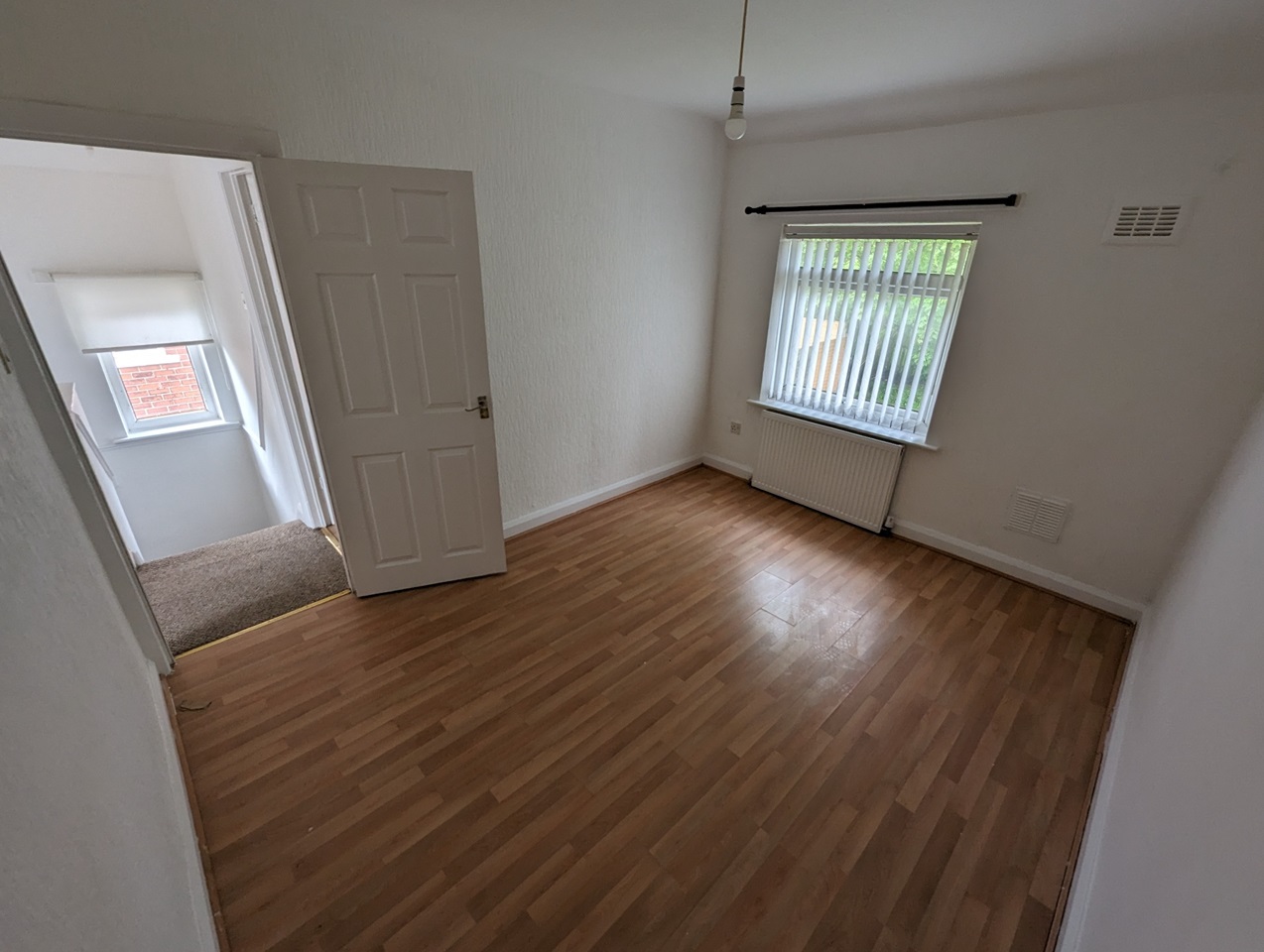 Dukinfield 3 Bed SemiDetached House, Inverness Road, SK16 To Rent