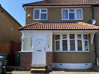 3 Bed Semi-Detached House, Hazel Tree Road, WD24