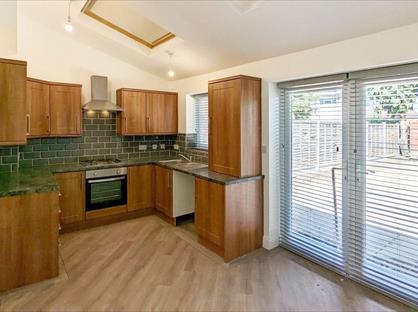 1 Bed Flat, Warwick Road, E17