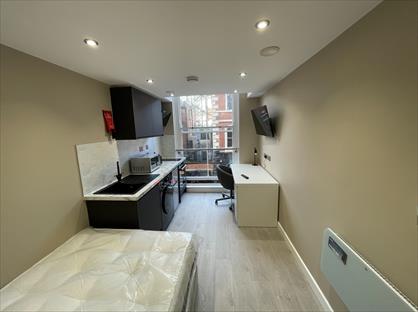 Studio Flat, Broad Street, NG1