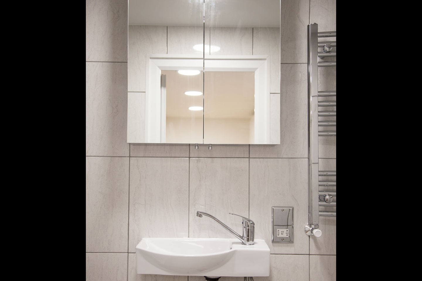 London Studio Flat, Wimborne Close, SE12 To Rent Now for £996.67 p/m