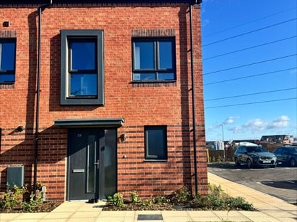 3 Bed End Terrace, Scotney Drive, DA9