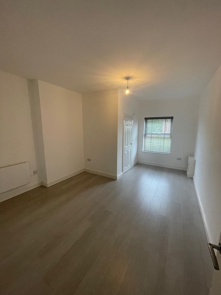 Crewe 1 Bed Flat, Victoria Street, CW1 To Rent Now for £725.00 p/m