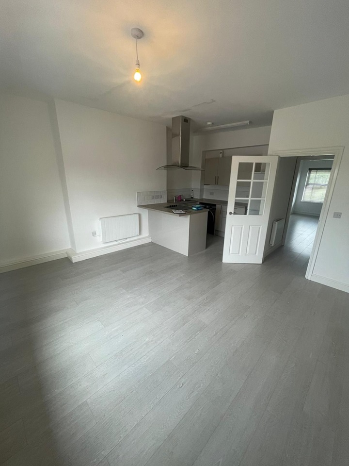 Crewe 1 Bed Flat, Victoria Street, CW1 To Rent Now for £725.00 p/m