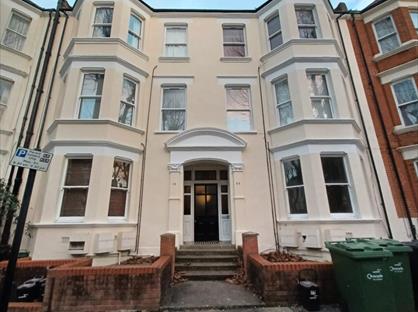 2 Bed Flat, Cranworth Gardens, SW9