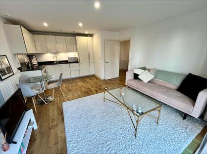 1 Bed Flat, Campbell Court, SE9