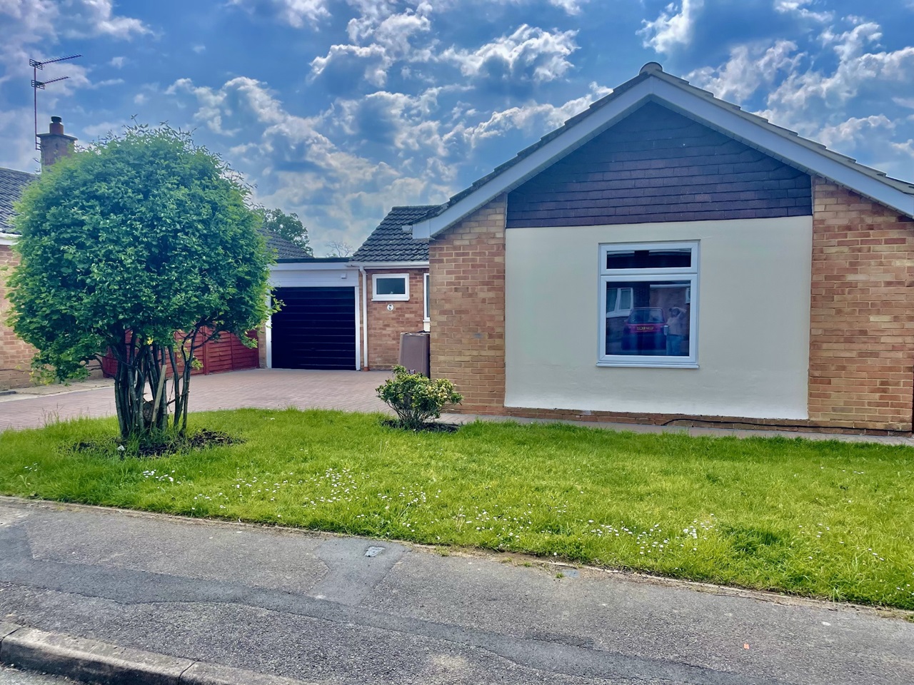 Wokingham 3 Bed Bungalow, Woodrow Drive, RG40 To Rent Now for £