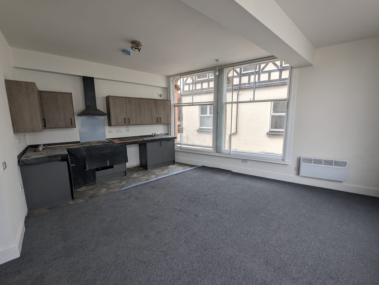 StokeOnTrent 1 Bed Flat, Lyons Grove Development, ST4 To Rent Now for £675.00 p/m