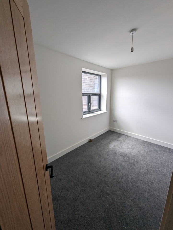 StokeOnTrent 1 Bed Flat, Lyons Grove Development, ST4 To Rent Now for £675.00 p/m