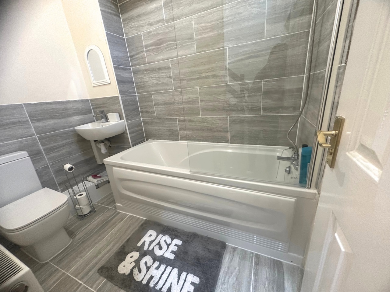 London 2 Bed Lewisham Road, SE13 To Rent Now for £1,850