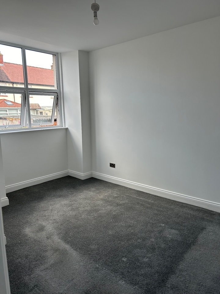 Llandudno 2 Bed Flat, Carmen Sylva Road, LL30 To Rent Now for £995.