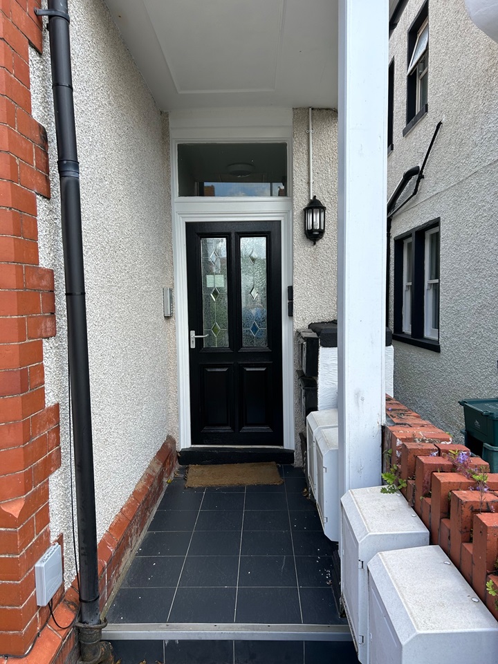 Llandudno 2 Bed Flat, Carmen Sylva Road, LL30 To Rent Now for £995.