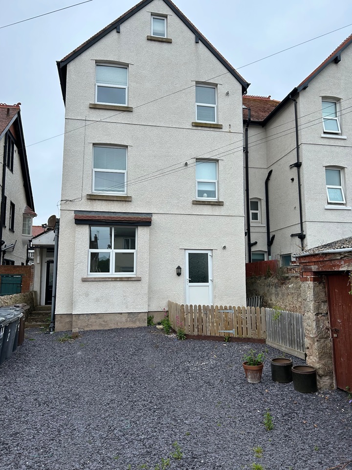 Llandudno 2 Bed Flat, Carmen Sylva Road, LL30 To Rent Now for £995.