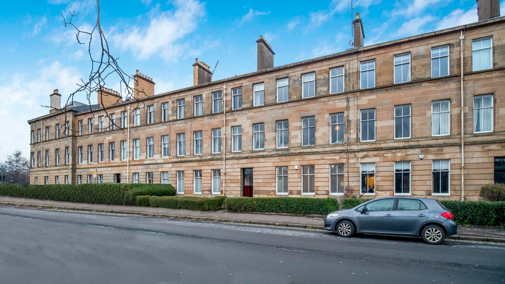 Glasgow 3 Bed Flat, Darnley Street, G41 To Rent Now for £1,600.00 p/m