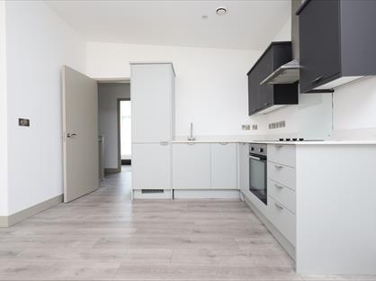 3 Bed Flat, Hessel Street, E1