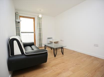2 Bed Flat, Abbey Court, CV1