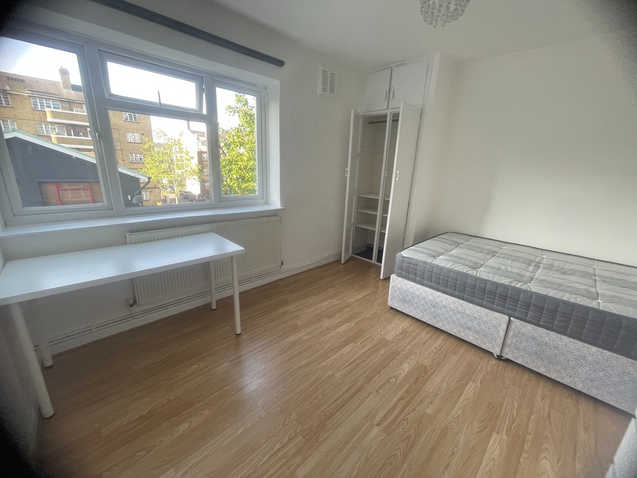 London 3 Bed Flat, Burtt House, N1 To Rent Now for £2,750.00 p/m