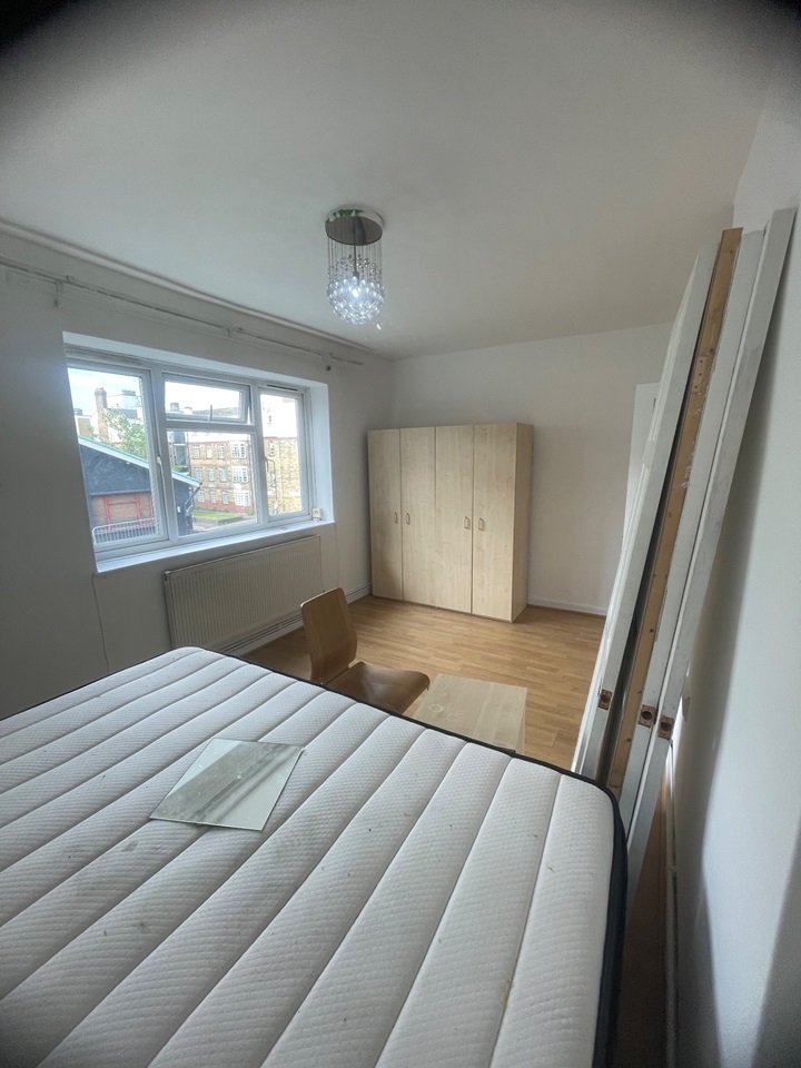 London 3 Bed Flat, Burtt House, N1 To Rent Now for £2,750.00 p/m