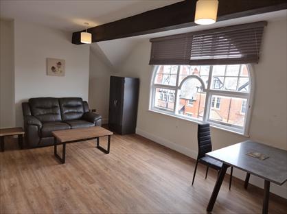 1 Bed Flat, Penrhyn Road, LL29