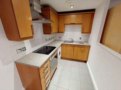 2 Bed Flat, Back Colquitt Street, L1