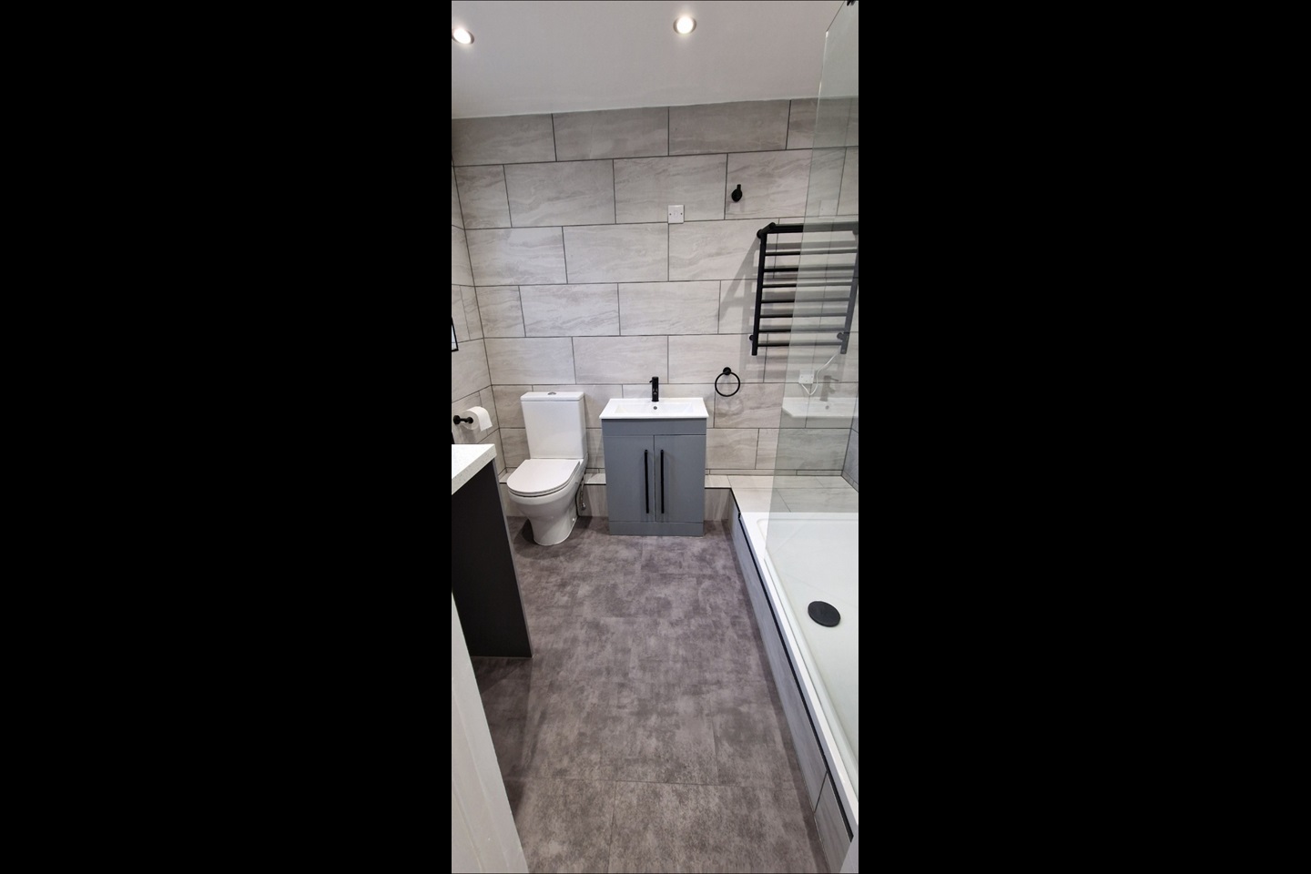 Kent Studio Flat, Greenhithe, DA9 To Rent Now for £1,200.00 p/m