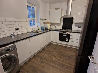 3 Bed Flat, Newburn Street, SE11
